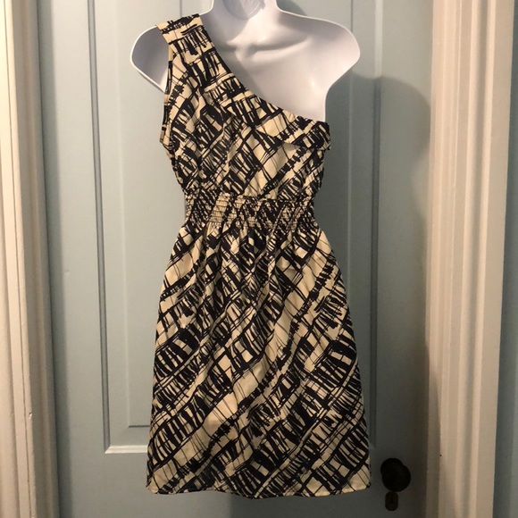 SALE Francesca’s Dina Be dress Small - Picture 2 of 5
